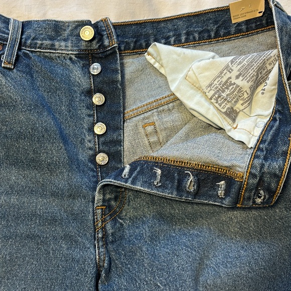 Levi’s 501 Jean short Size 33 - Picture 8 of 8